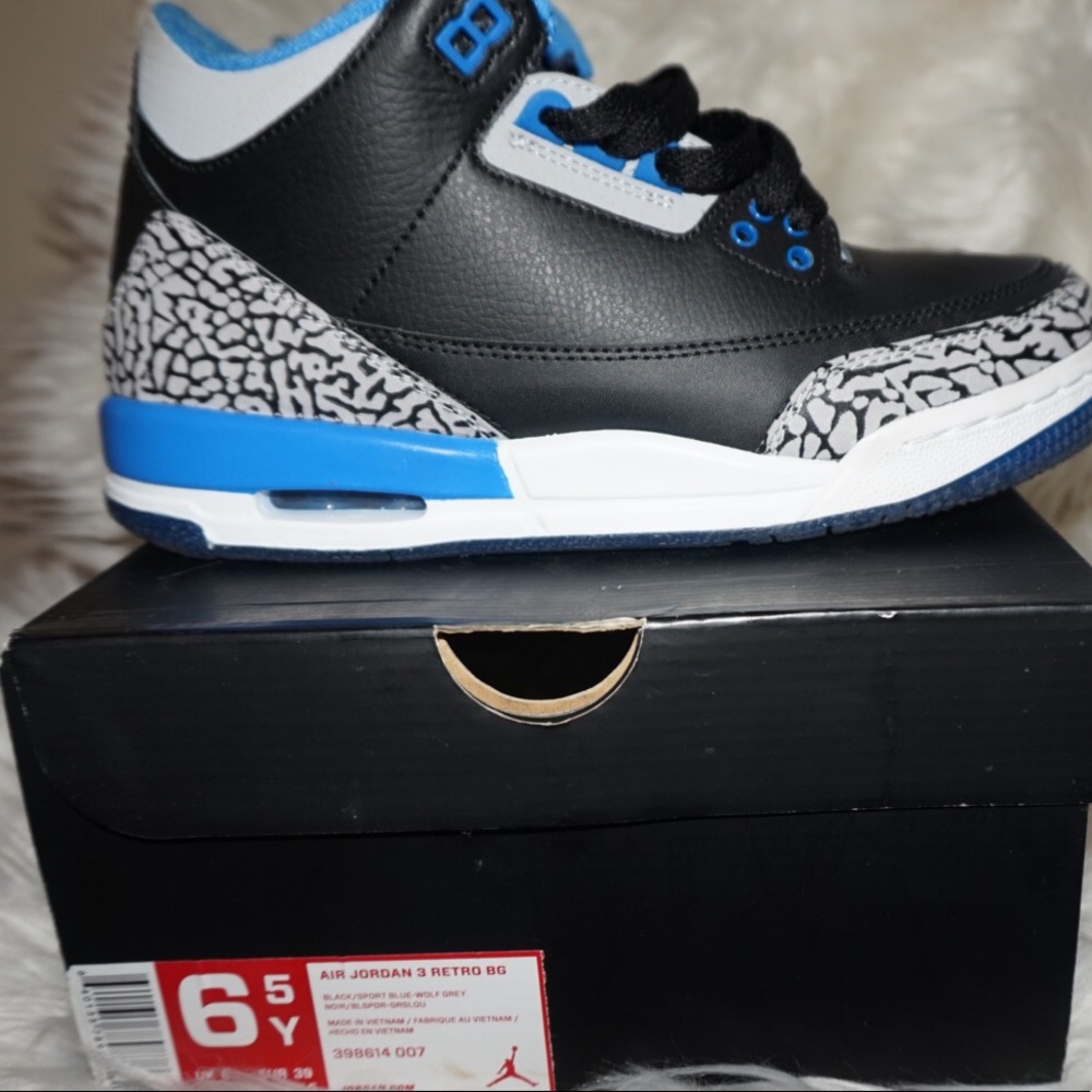 Jordan Retro 3s